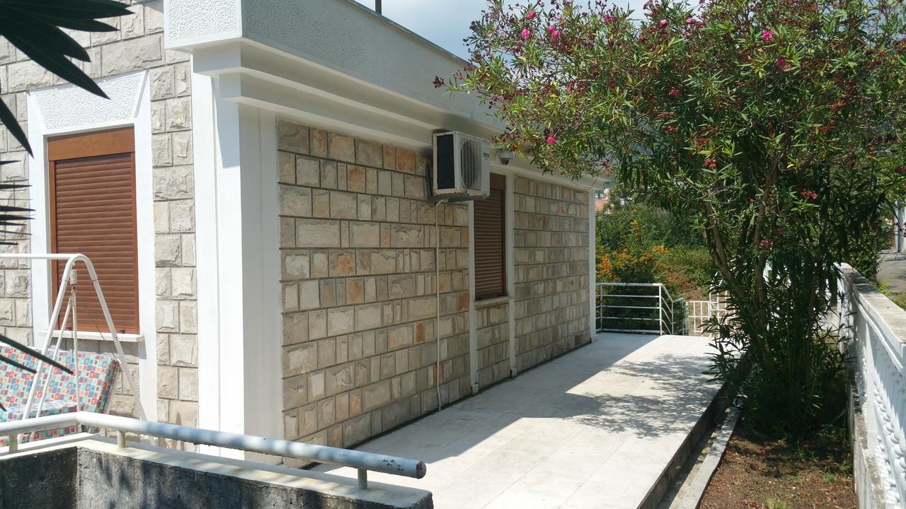 Villa Antic With Private Pool In Budva Eksteriør bilde